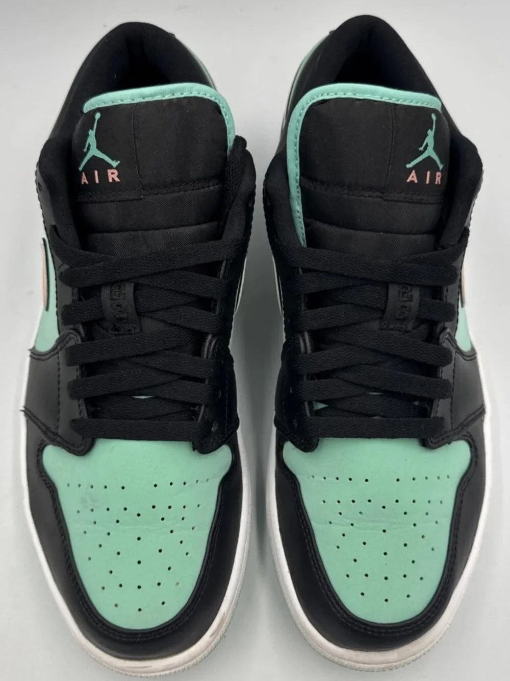 Air Jordan 1 SE Low Tropical Twist Black Mint Size 9